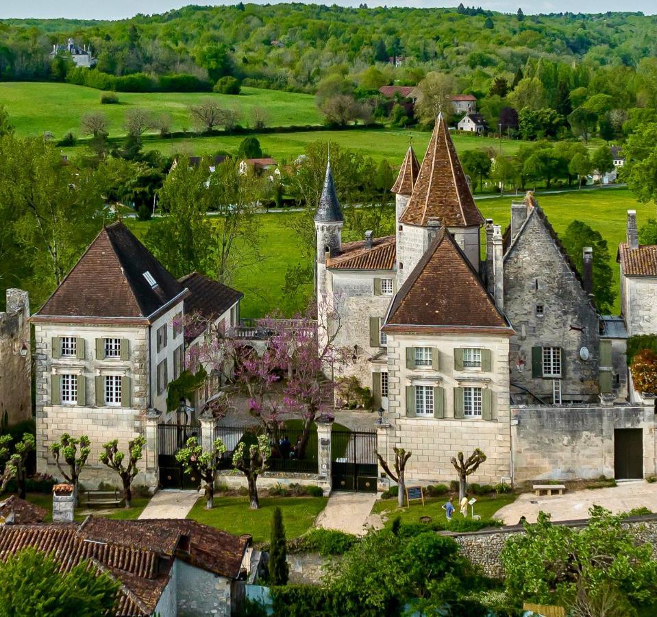 Chateau Des Senechaux, Bourdeilles Екстериор снимка