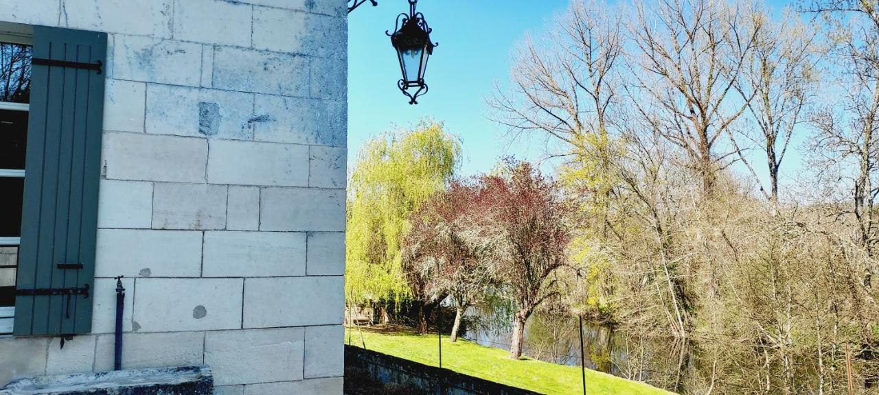 Chateau Des Senechaux, Bourdeilles Екстериор снимка